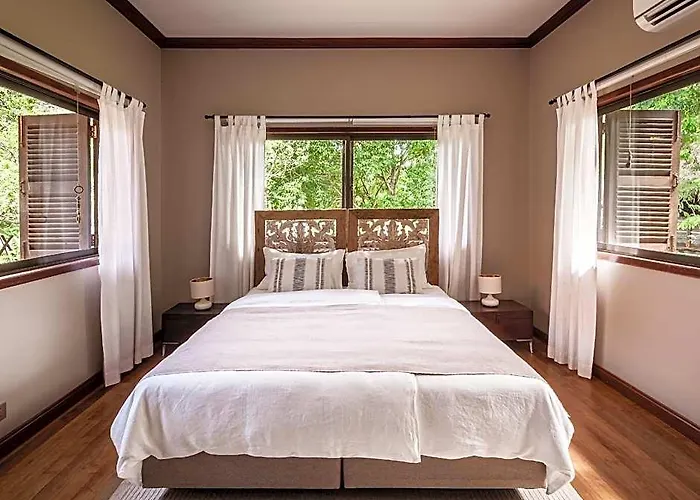 Serene Garden - Luxury Serviced Pool 暹粒